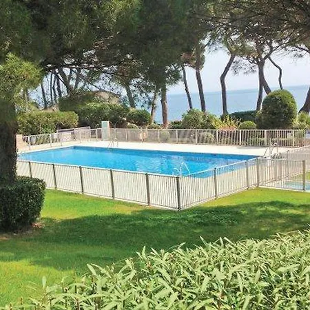 Apartament Climatise Avec Piscine, 3 Pieces, 6 Personnes, Golfe De Saint-tropez - Fr-1-780-58 *